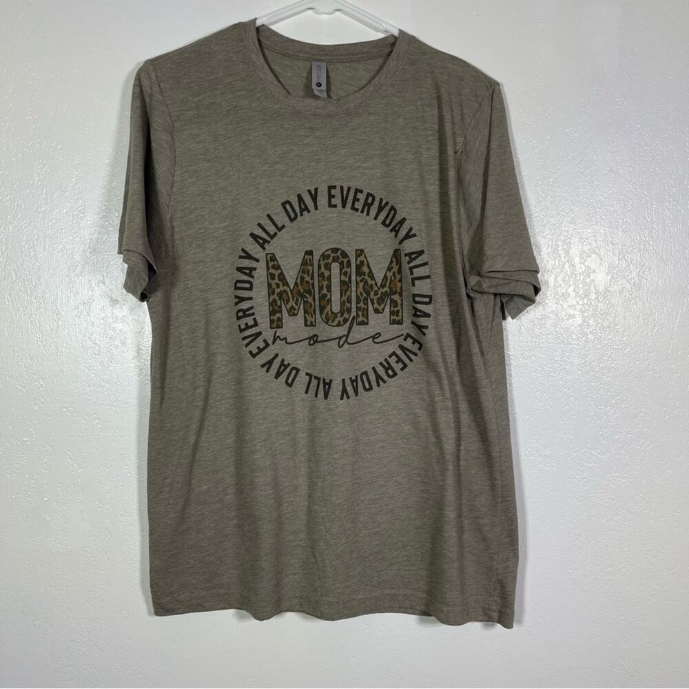 Next Level, Mom Mode Graphic T-Shirt. Size Large. In excellent condition!
